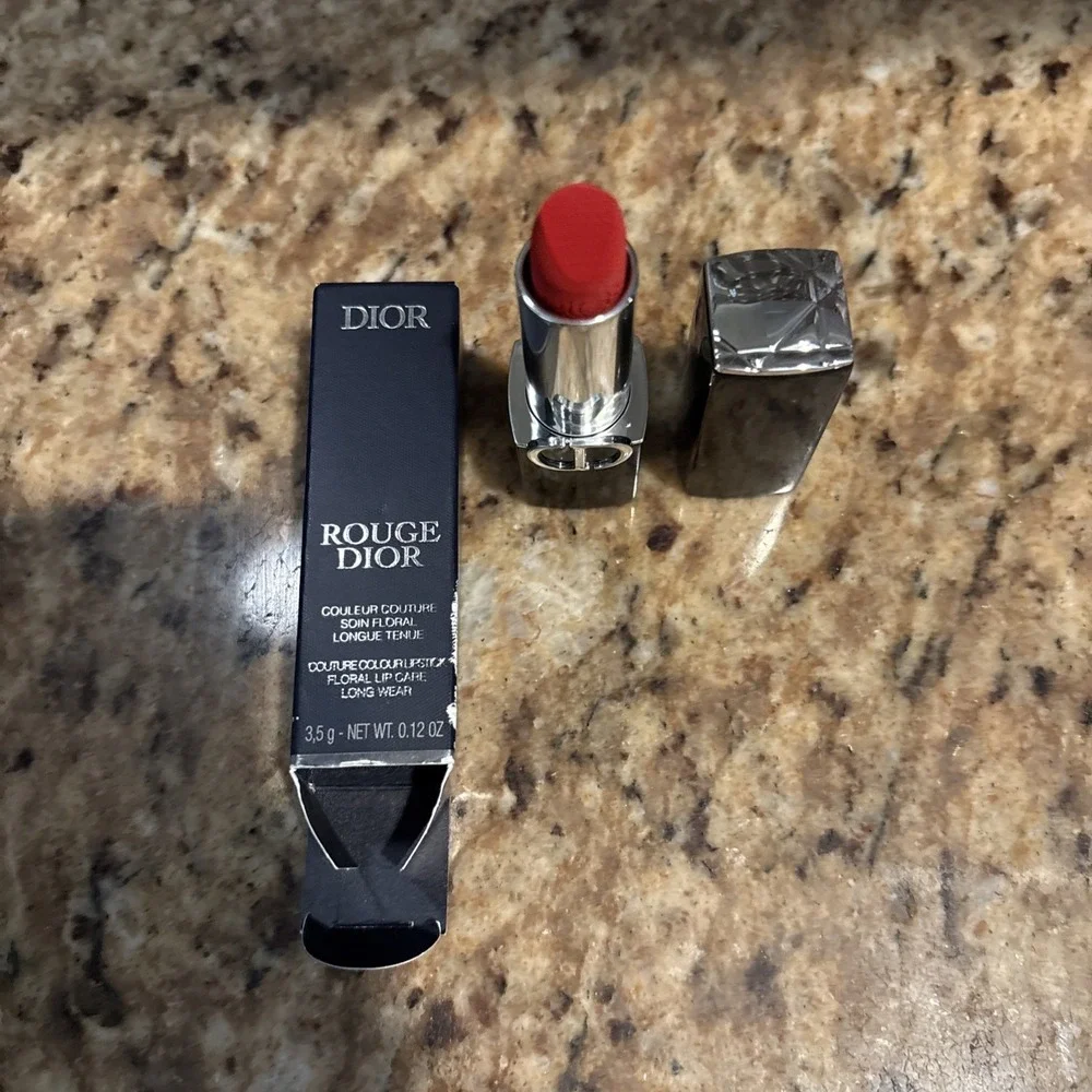 Christian‎ Dior Rouge Dior Lipstick Velvet #999  *NEW IN BOX*